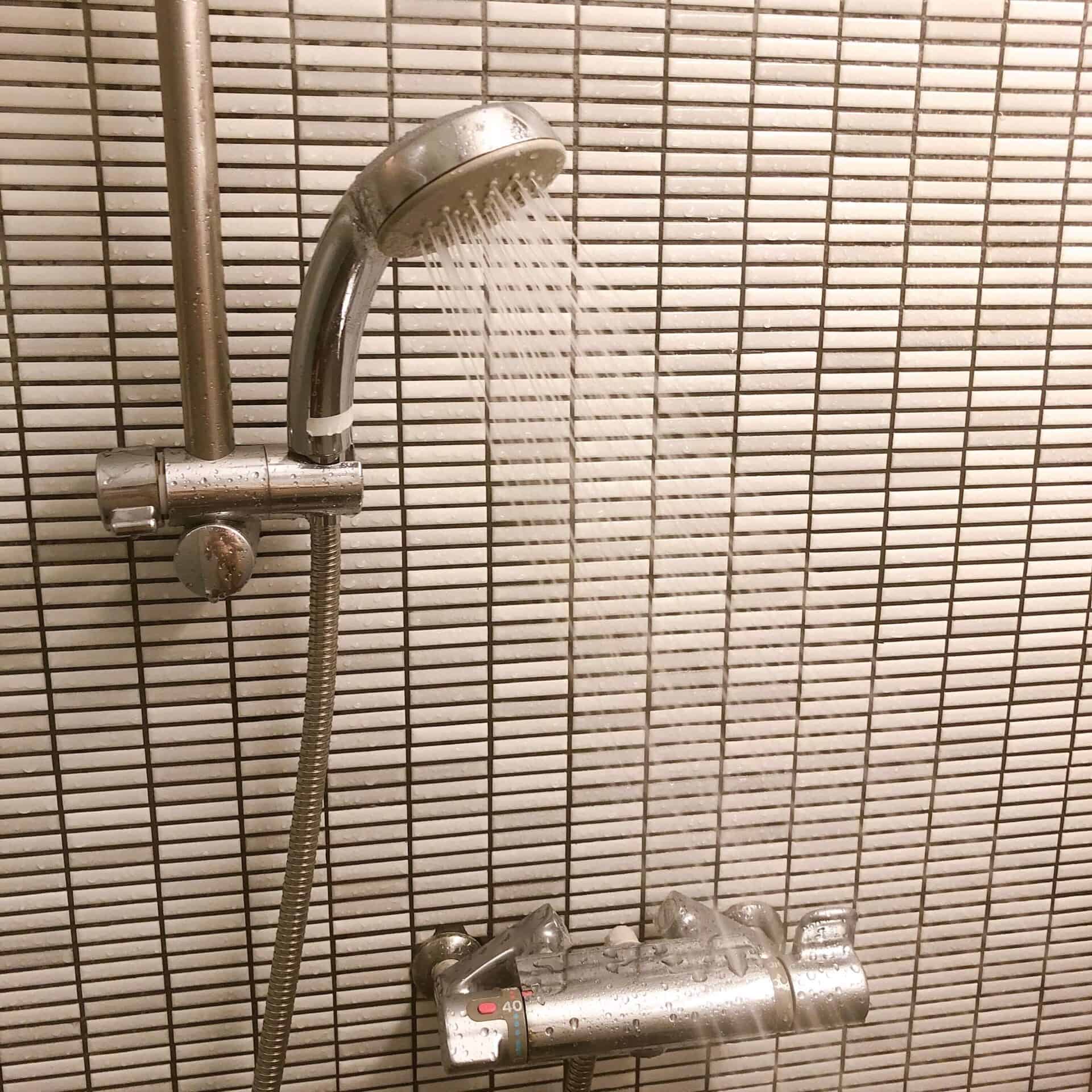 シャワー水圧