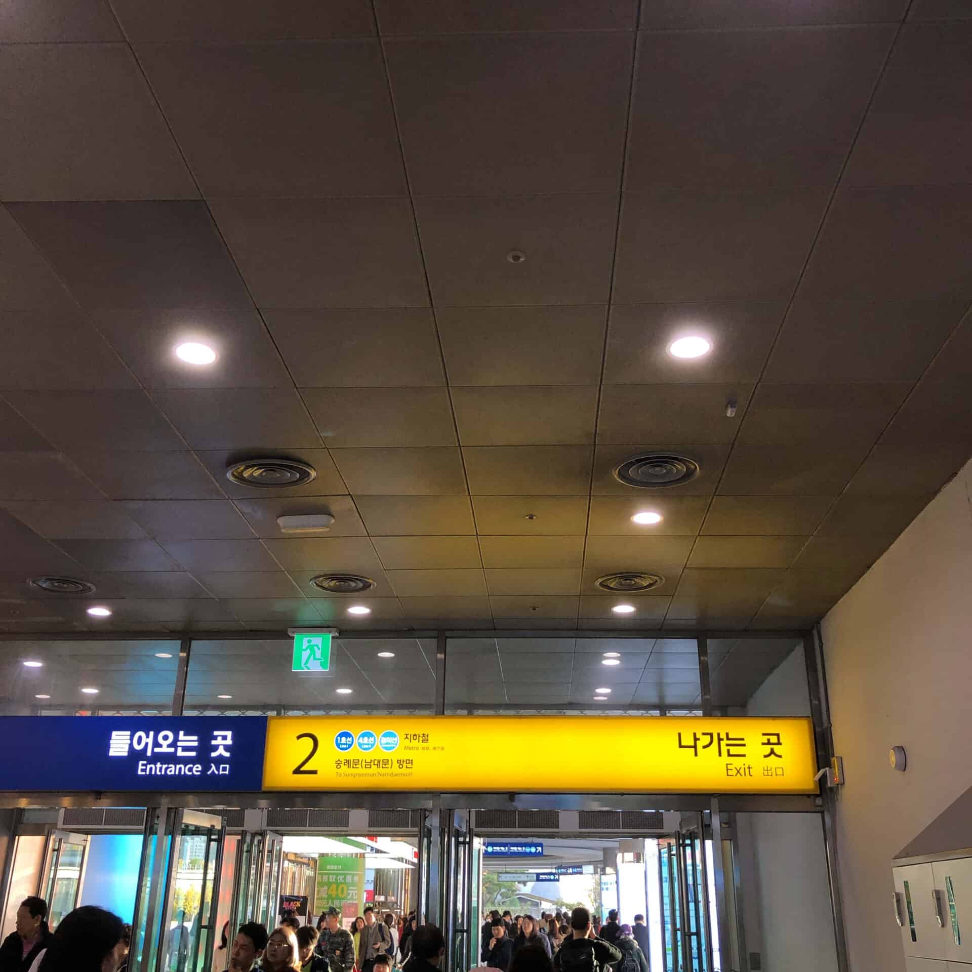 4番線の標識2