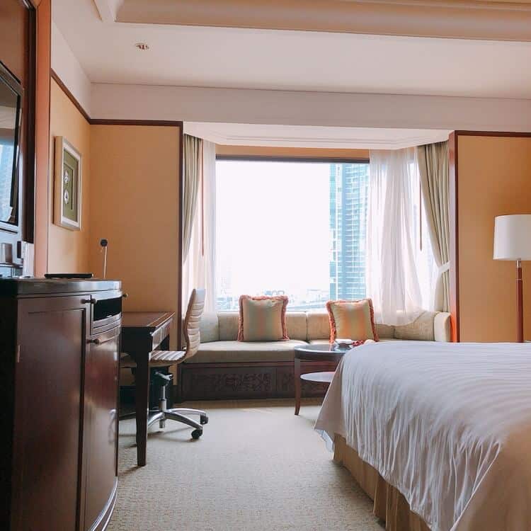 お部屋の内観