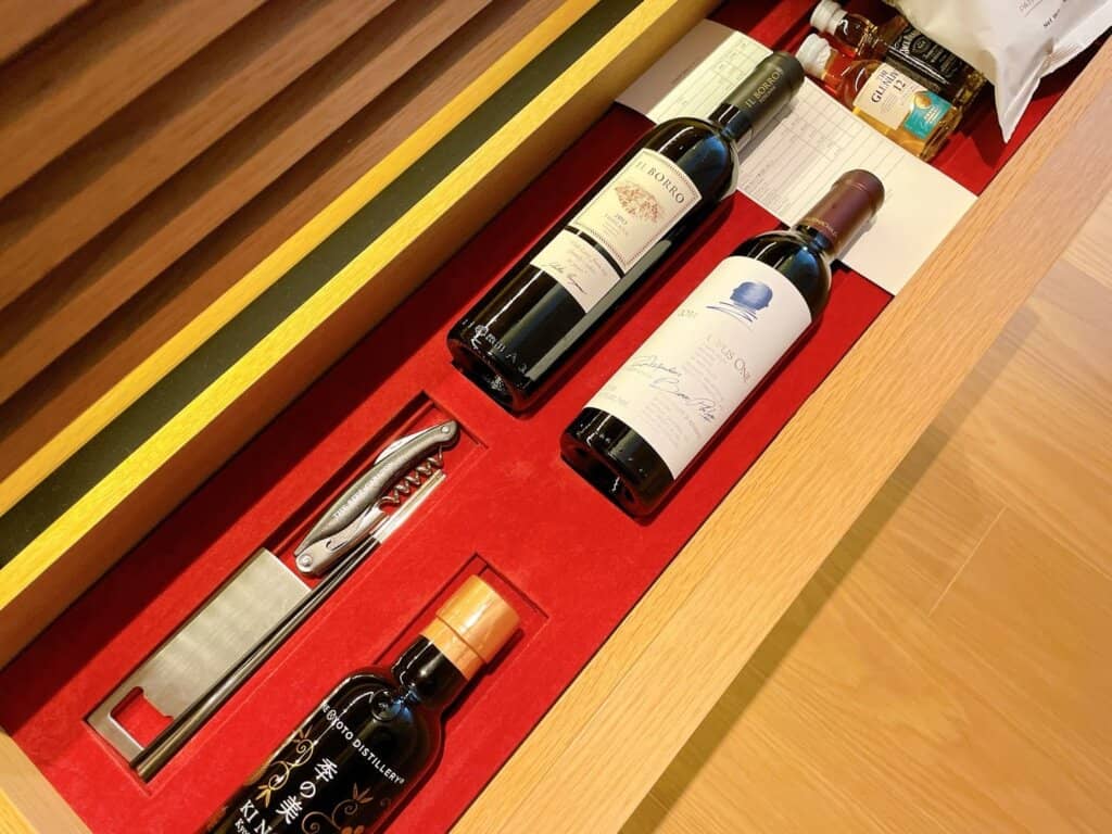 ミニバー