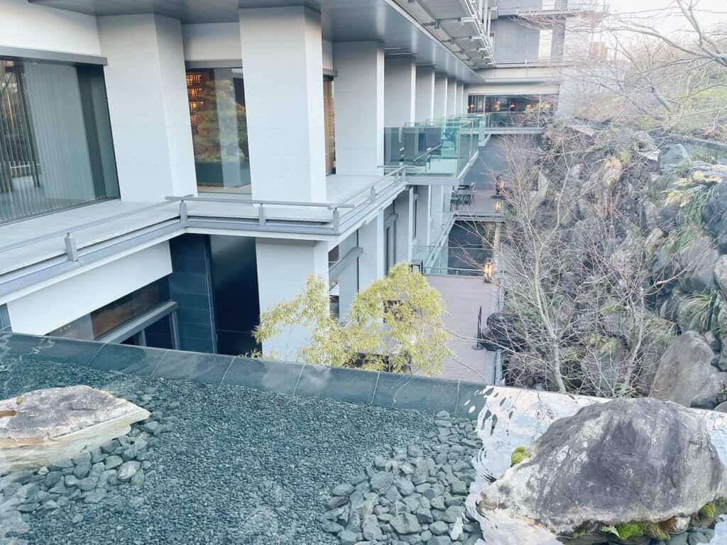 人工の清流