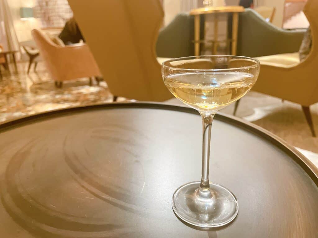 シャンパン
