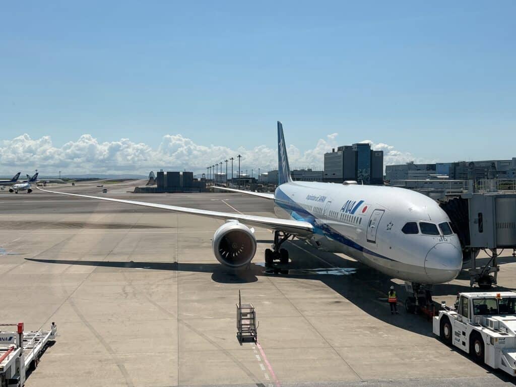 ANAB787-9の機材