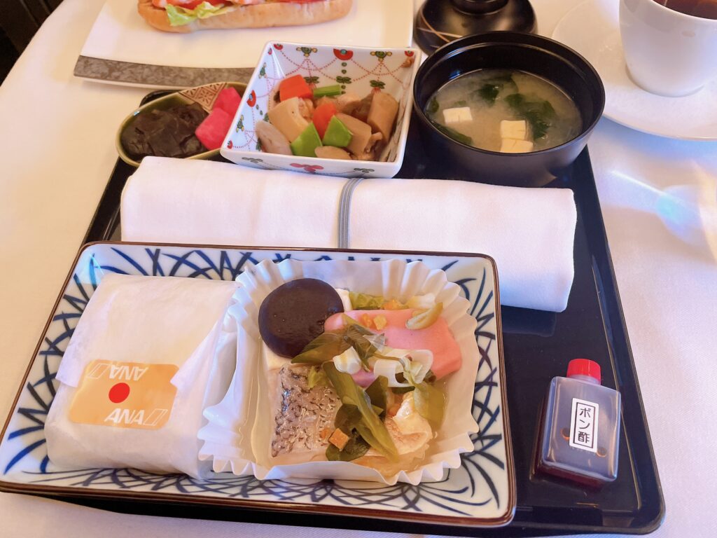 到着前の和食