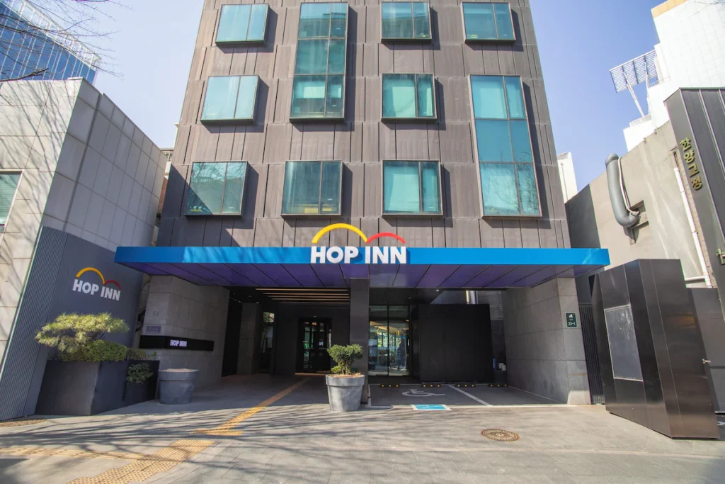 HOP INN Seoul 明洞の外観